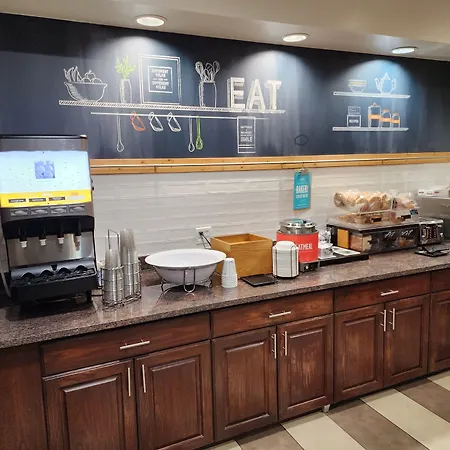 Hampton Inn And Suites Stephenville-2