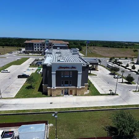 Hampton Inn Seguin-2