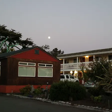 Coast Inn And Spa-3