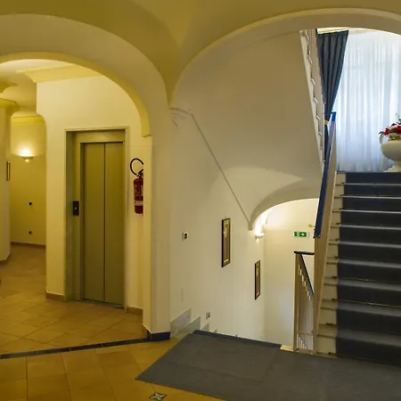 Hotel Bellevue Suite-3