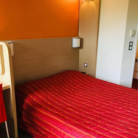Premiere Classe Agen-2