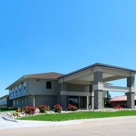 Econo Lodge Inn & Suites Kearney South-3