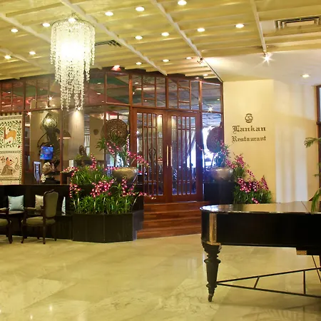 Grand Oriental Hotel-3
