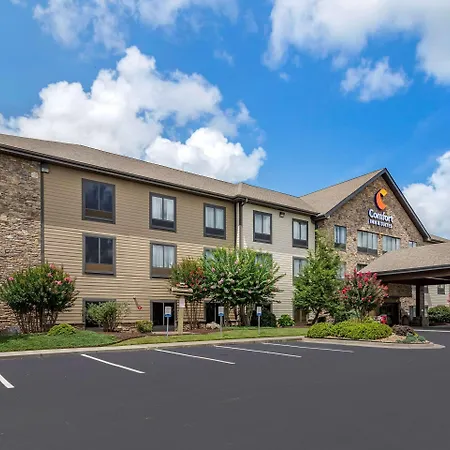 Comfort Inn & Suites Blue Ridge-2