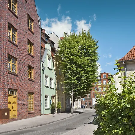 Hotel Bonum Old Town-3