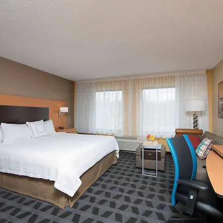 Towneplace Suites By Marriott Kalamazoo-2