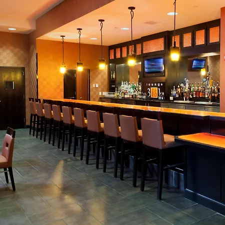Doubletree Suites By Hilton Bentonville-2