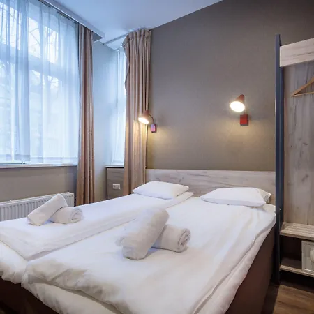 Amsterdam Downtown Hotel-3