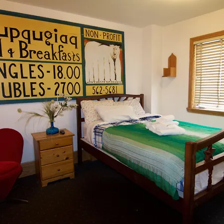 Qupqugiaq Inn-3