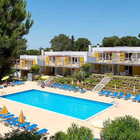 Apartamentos Turisticos Pinhal Da Marina-3