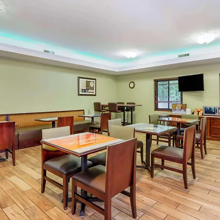 Best Western Plus Hopewell Inn-3