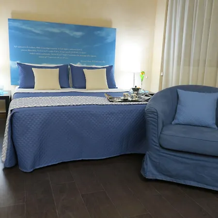 Mare Nostrum Petit Hotel-2