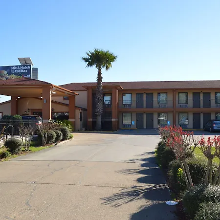 Econo Lodge Lake Charles University Area-3