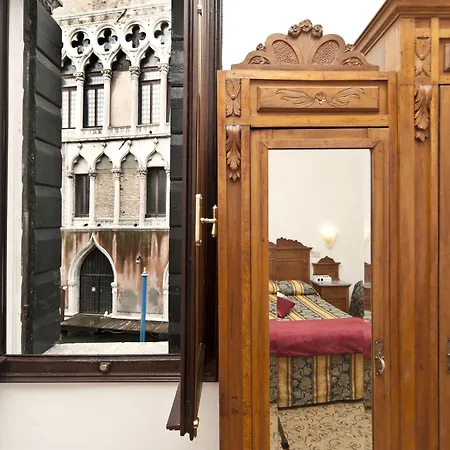 Hotel Alla Fava-3
