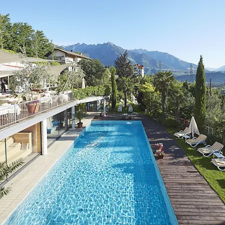 Parkhotel Marlena - Adults Only-3
