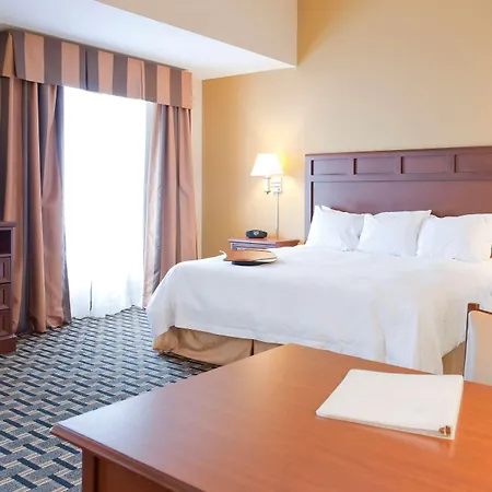 Hampton Inn & Suites Columbia At The University Of Missouri-2