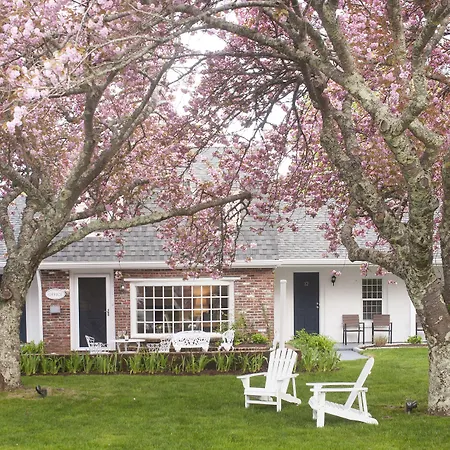 Chatham Seafarer Inn-3