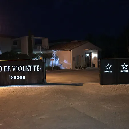 Patio De Violette-3