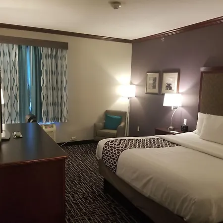 La Quinta By Wyndham Lindale-3
