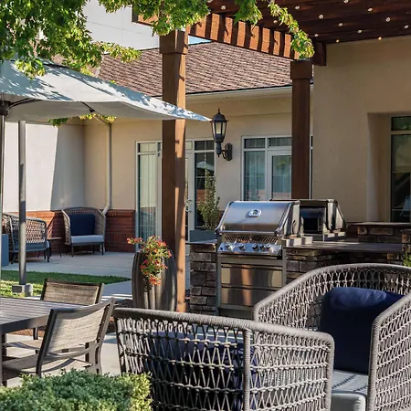 Homewood Suites Medford-3