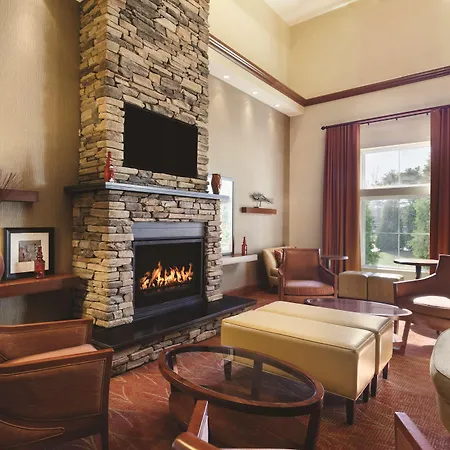 Hampton Inn & Suites Mystic-2