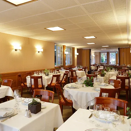 The Originals Boutique, Hostellerie des Trois Pigeons, Paray-le-Monial (Inter-Hotel)-3
