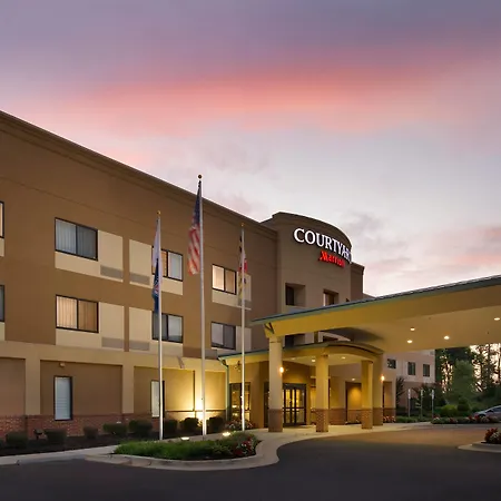 Courtyard By Marriott Waldorf-2