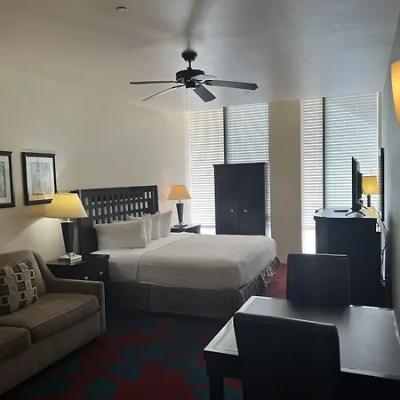 Sunchase Inn & Suites-2