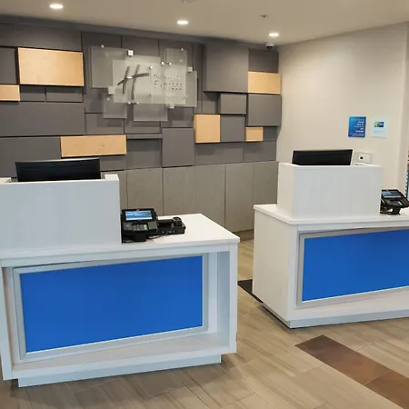 Holiday Inn Express Hotel & Suites East Lansing By Ihg-2