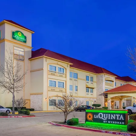 La Quinta By Wyndham Ennis-2