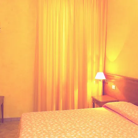 Hotel Kriss-2