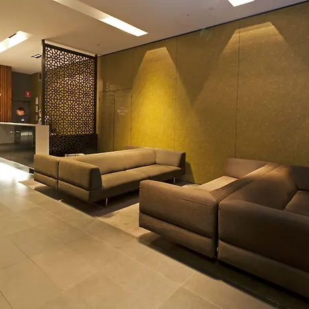 Causeway 353 Hotel-2