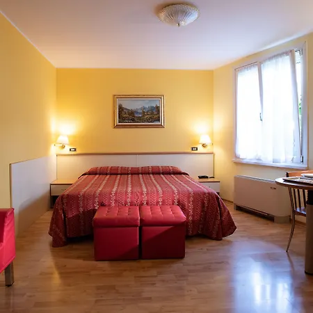 Hotel Montereale-3