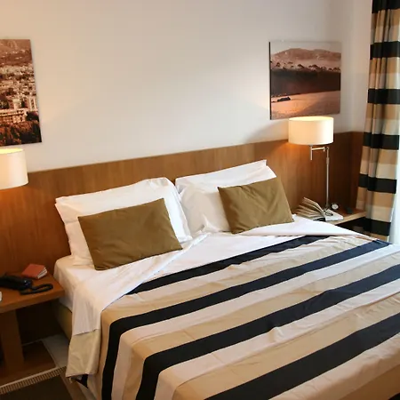 Rota Suites-3