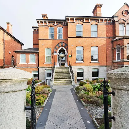 Roxford Lodge Hotel-3