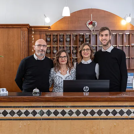 Hotel Postumia-3
