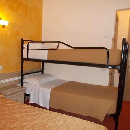 Hotel Nedy-2