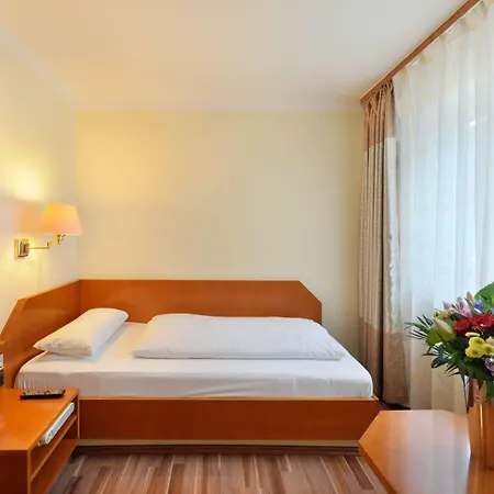 Bellevue Hotel-2