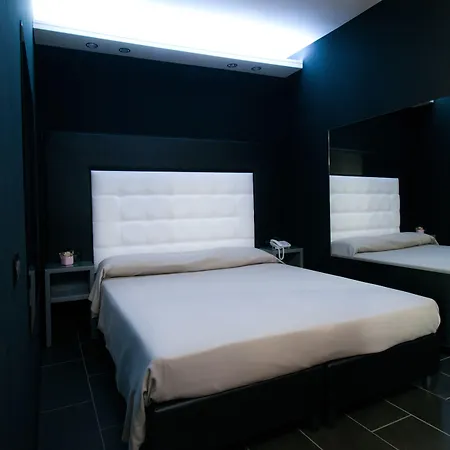 Fly Boutique Hotel-2