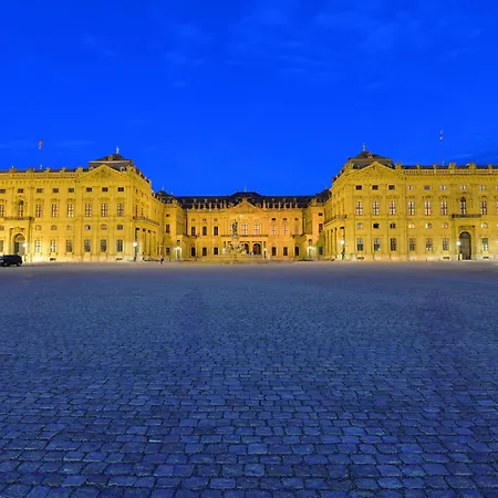 City Hotel Würzburg-3