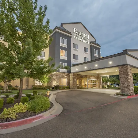 Fairfield Inn & Suites By Marriott Texarkana-3