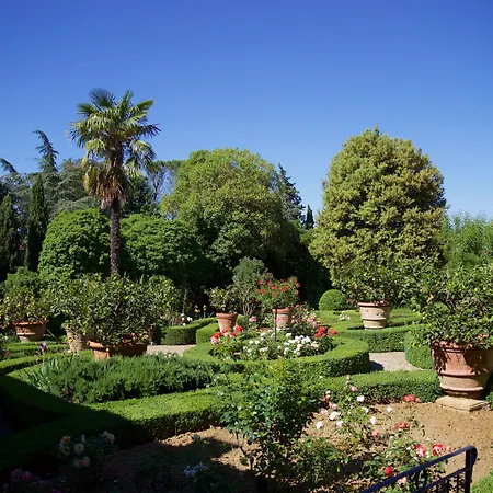 Villa Scacciapensieri Boutique Hotel-2