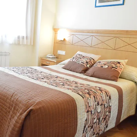 Hotel Cristal 2-3