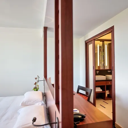 Le Mauritia Hotel et Spa-2