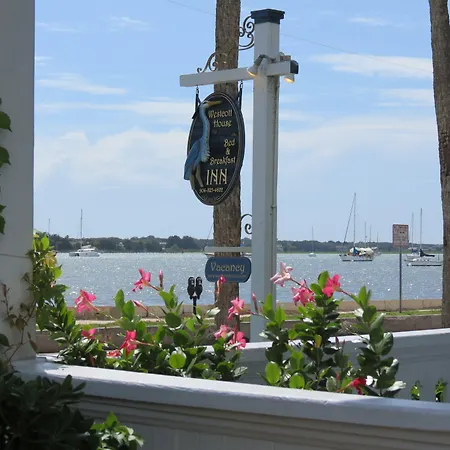 Bayfront Westcott House Bed & Breakfast-3