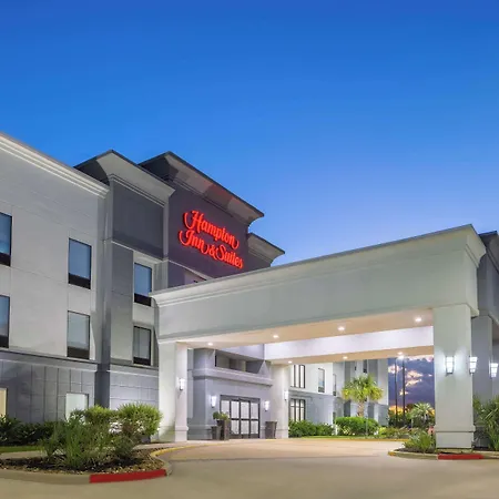 Hampton Inn & Suites Brenham-2