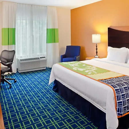 Fairfield Inn & Suites Lewisburg-2