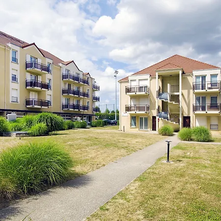 Residhome Roissy Village-2
