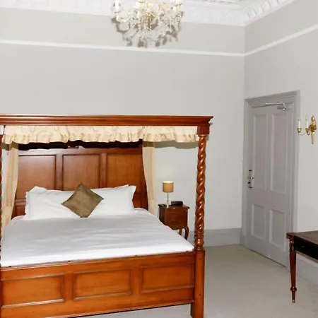 The Guards Hotel-3