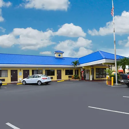Budget Inn Of Okeechobee-2